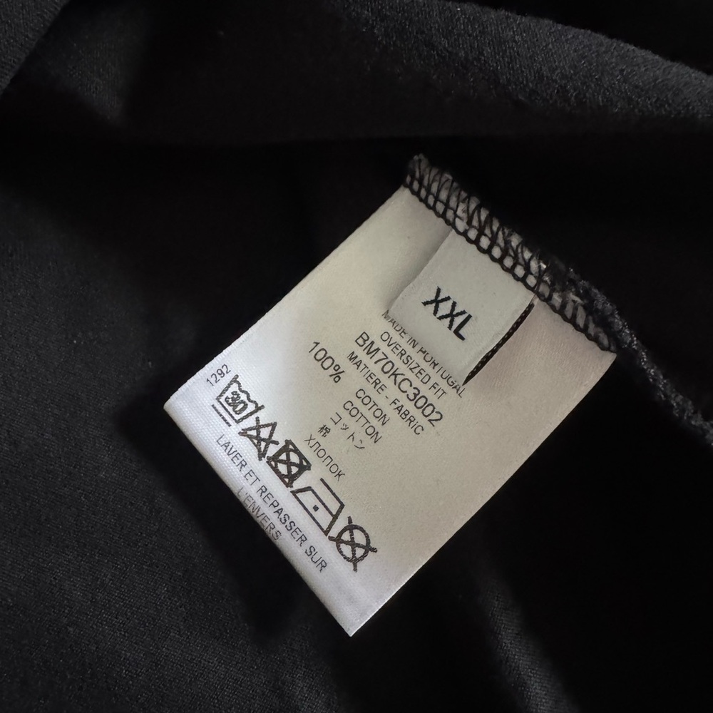 Givenchy Tee - Picture 6 of 7